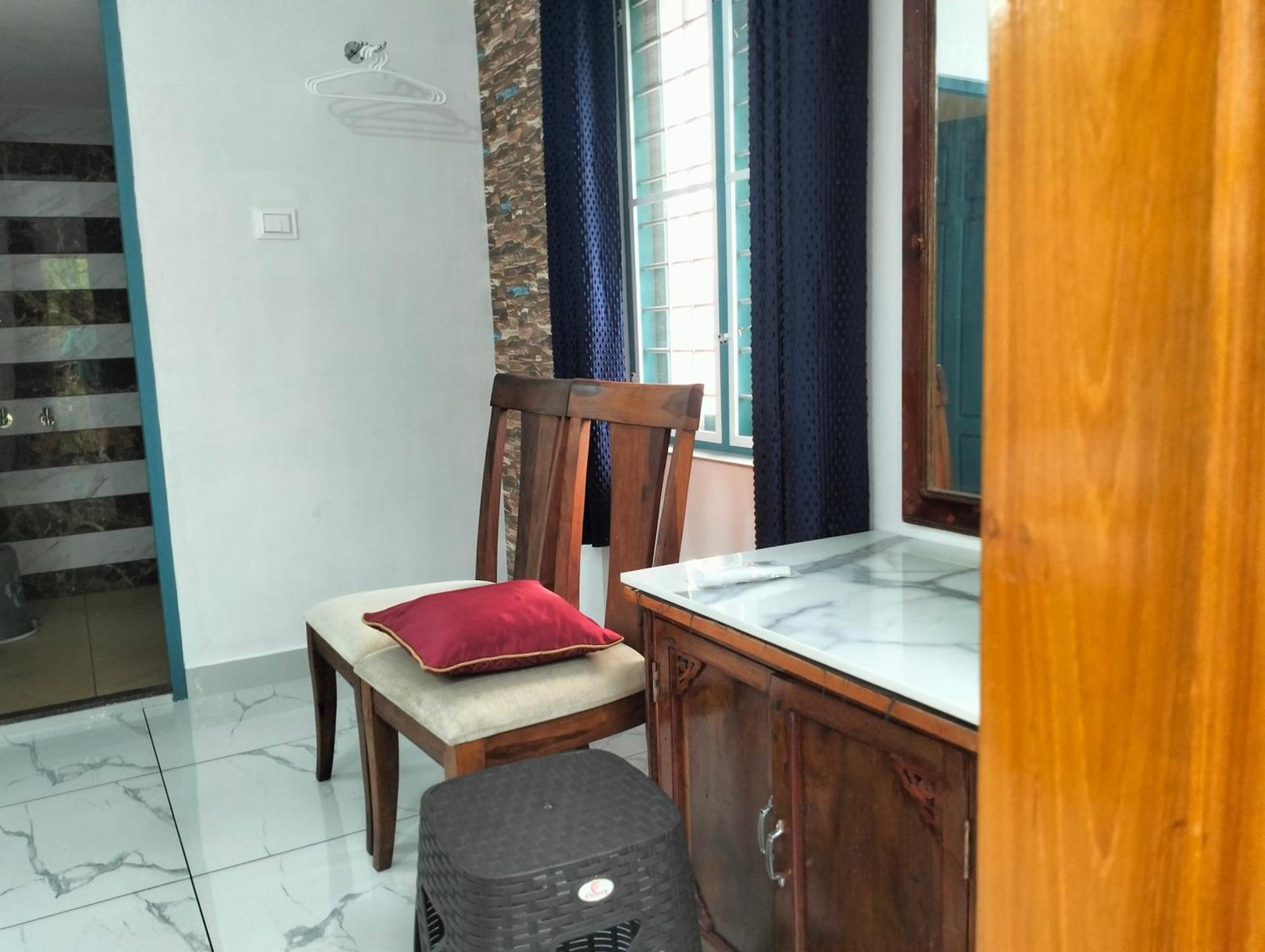 Guestland Homestay Kochi Exterior foto